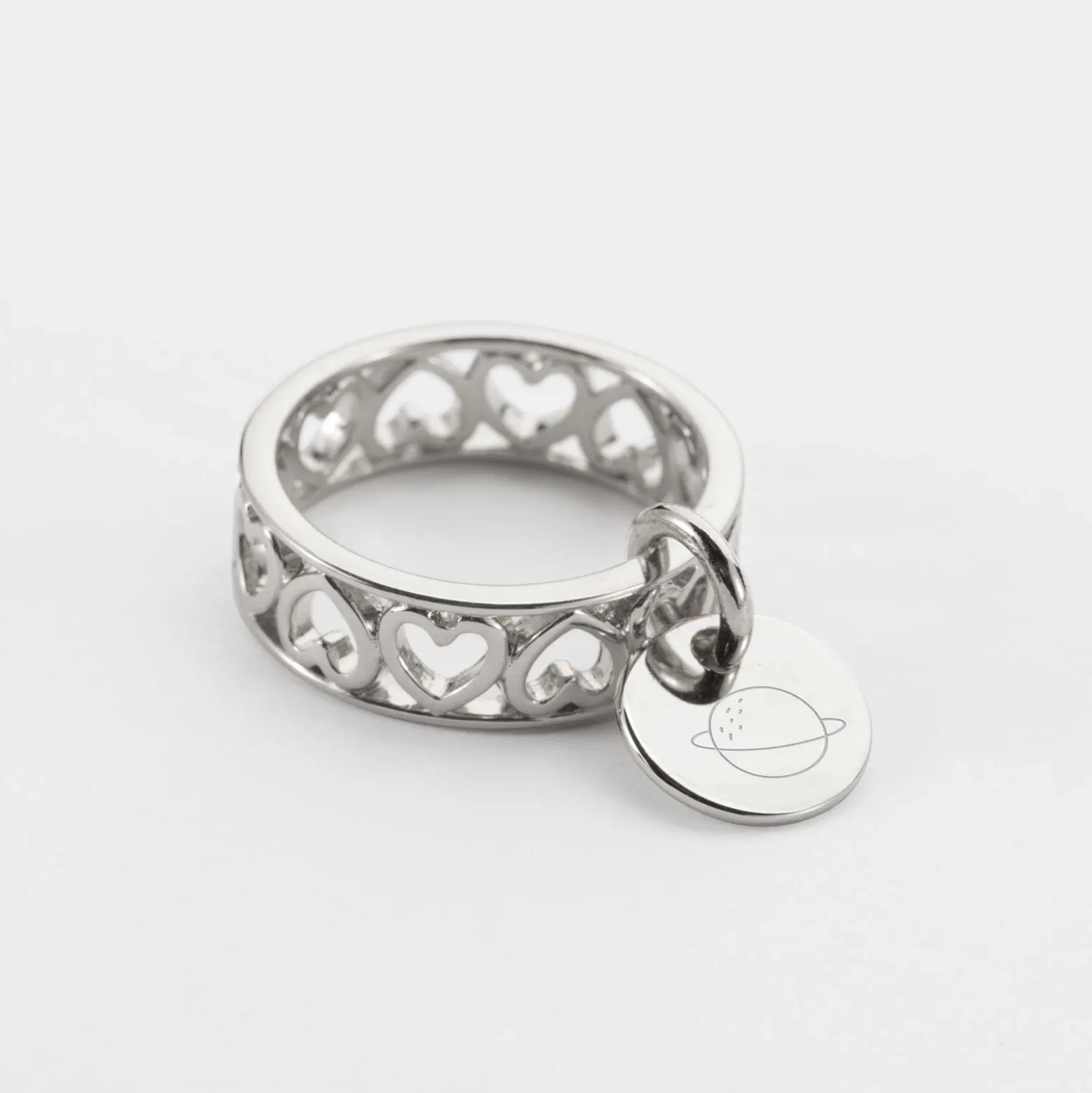 Bague coeurs ajourés personnalisée argent médaille gravée 10 mm