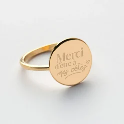 Bague Famille des mariés plateau personnalisée plaqué or médaille gravée 15 mm