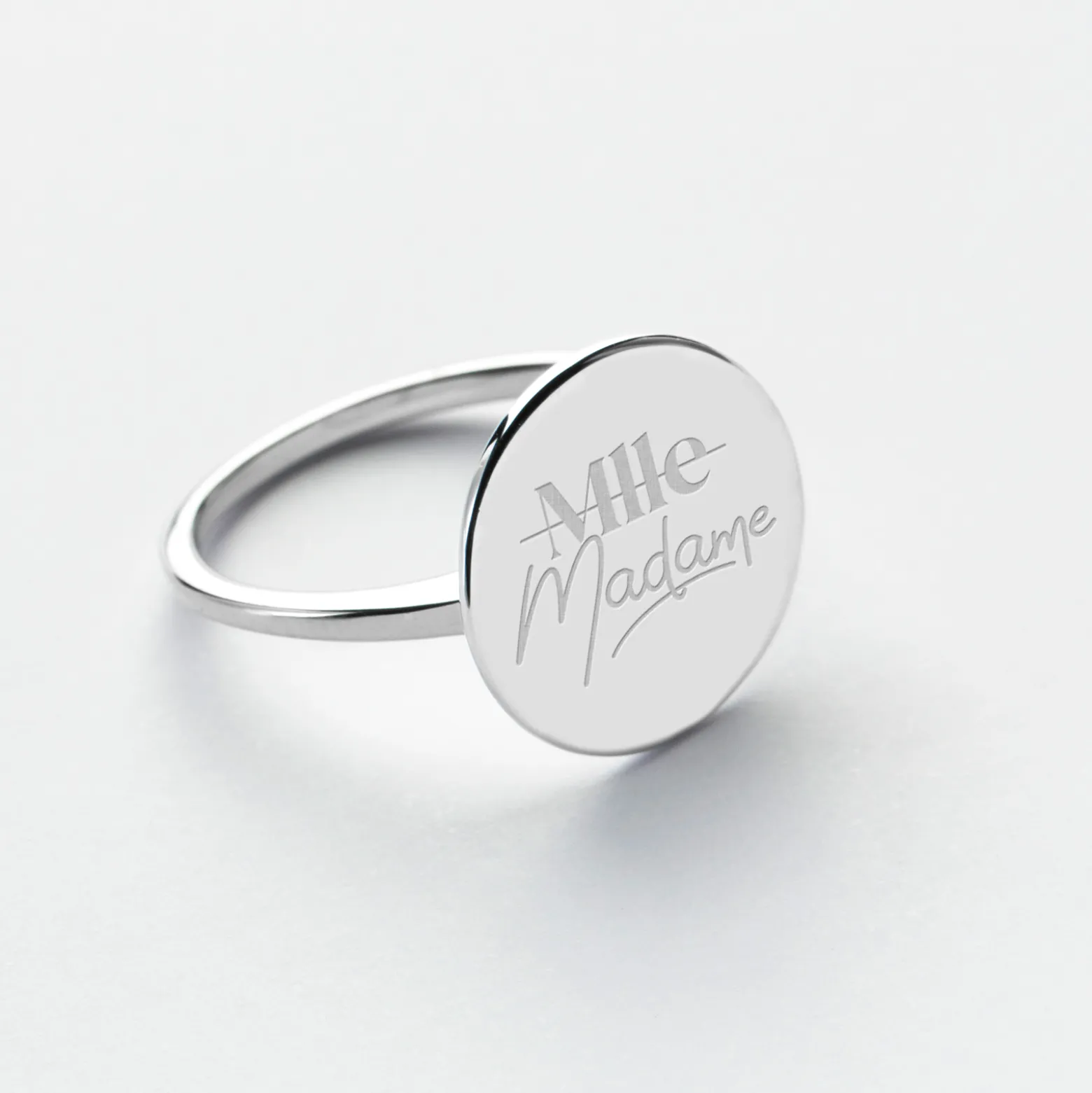 Bague Mariée plateau personnalisée argent médaille gravée 15 mm