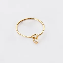 Bague mini coeur scintillant plaqué or
