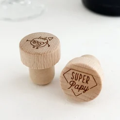 Bouchon de bouteille bois gravé - édition spéciale "Super Papy"