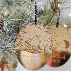 Boule de Noël personnalisée Bébé bois gravé - HappyBulle x MyLovelyThing