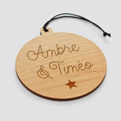 Boule de Noël personnalisée gravée bois ronde