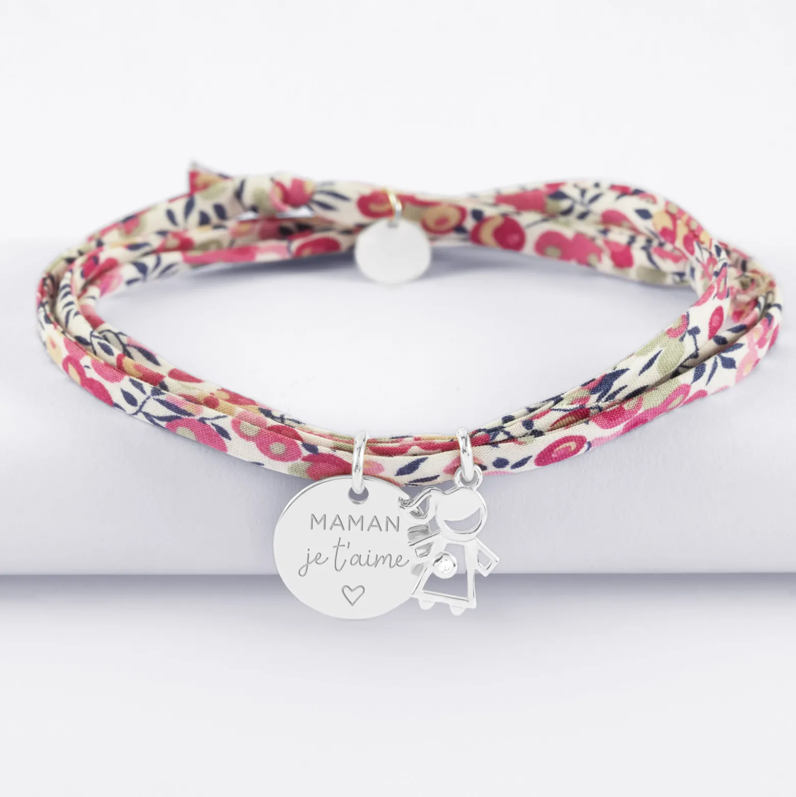 Bracelet 3 tours Liberty personnalisé médaille gravée argent 15 mm et breloque petite fille zircon 12 mm