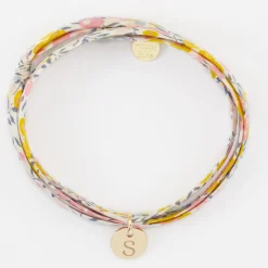 Bracelet 3 tours Liberty personnalisé initiale médaille gravée martelée plaqué or 10 mm
