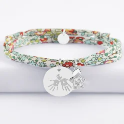 Bracelet 3 tours Liberty personnalisé médaille gravée argent 19 mm et breloque petit garçon scintillant 12 mm