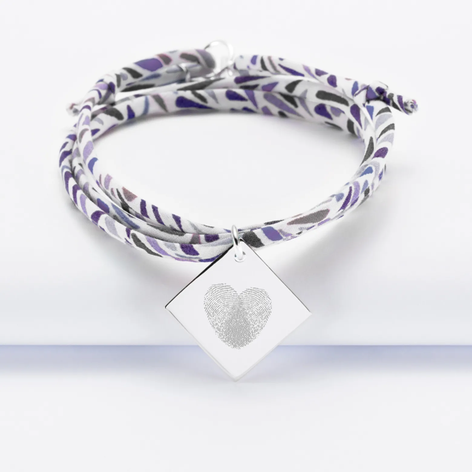 Bracelet 3 tours Liberty personnalisé médaille gravée argent dormeuse losange 25x25 mm - Nos petits imparfaits