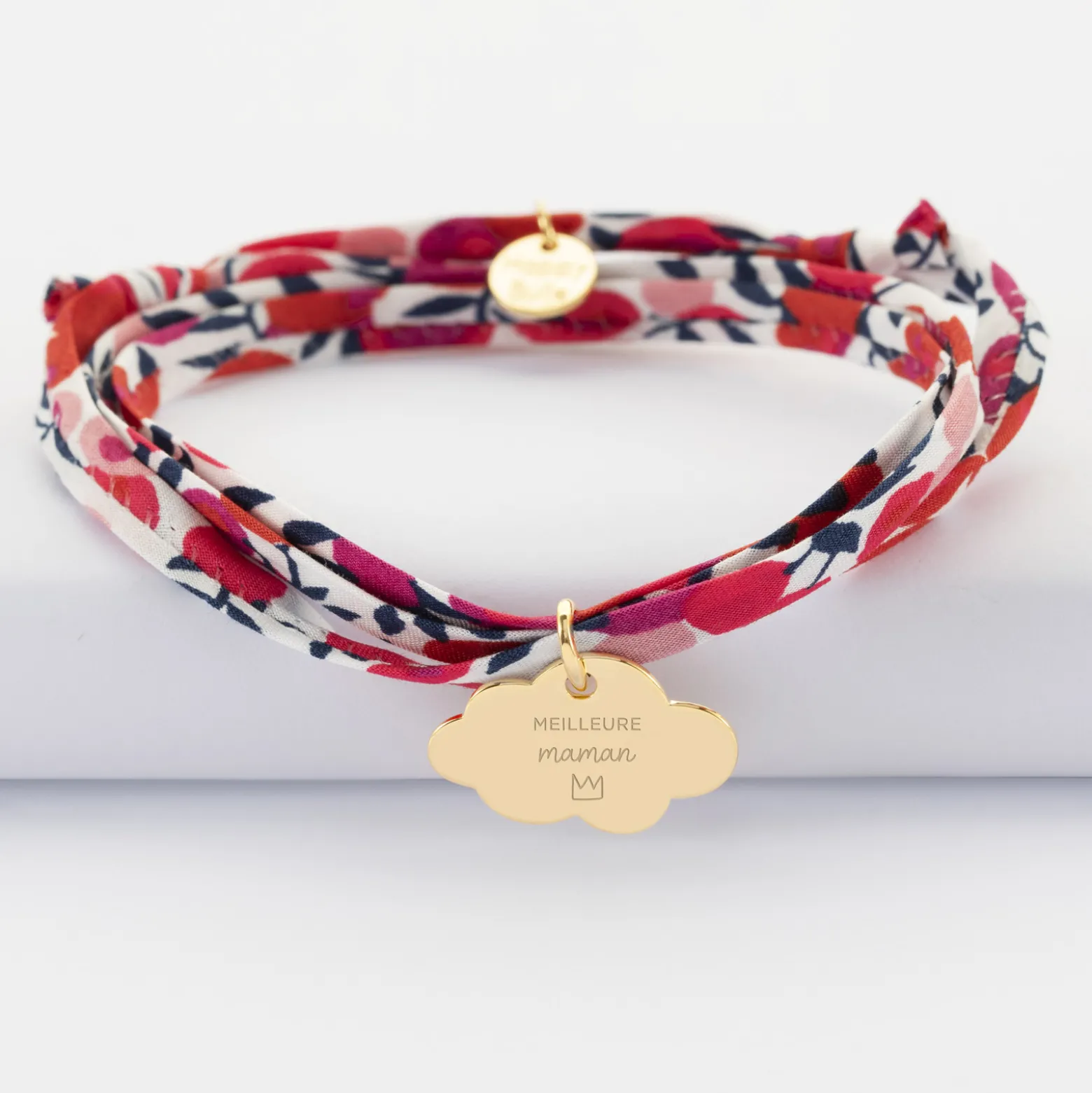 Bracelet 3 tours Liberty personnalisé prénom médaille gravée plaqué or nuage 20x14 mm