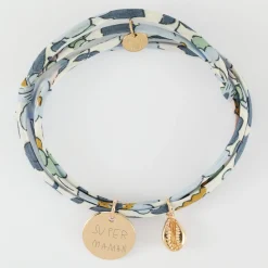 Bracelet 3 tours Liberty personnalisé médaille gravée plaqué or 15 mm et breloque coquillage cauri 10 mm
