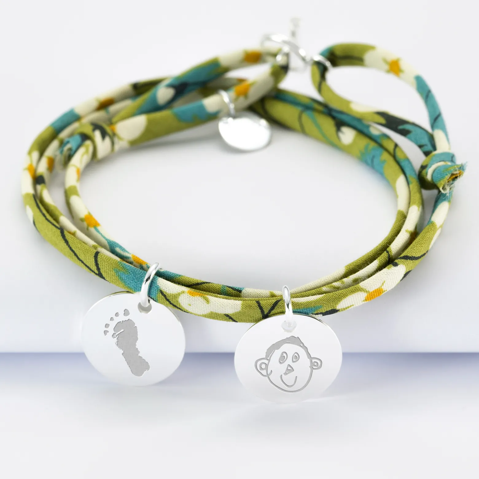 Bracelet 3 tours Liberty personnalisé 2 médailles gravées argent 15 mm
