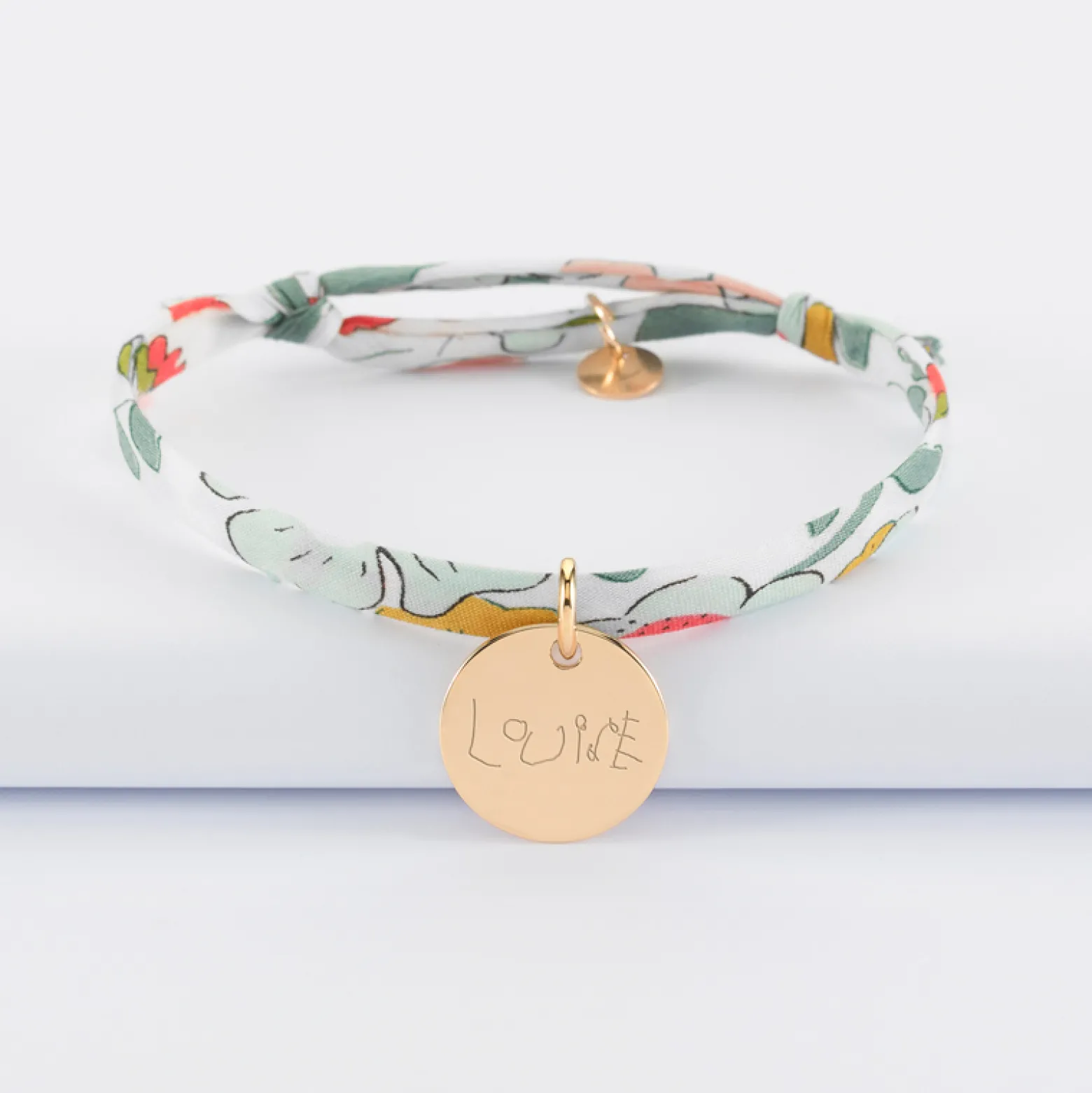 Bracelet Baptême enfant Liberty personnalisé médaille gravée plaqué or 15 mm