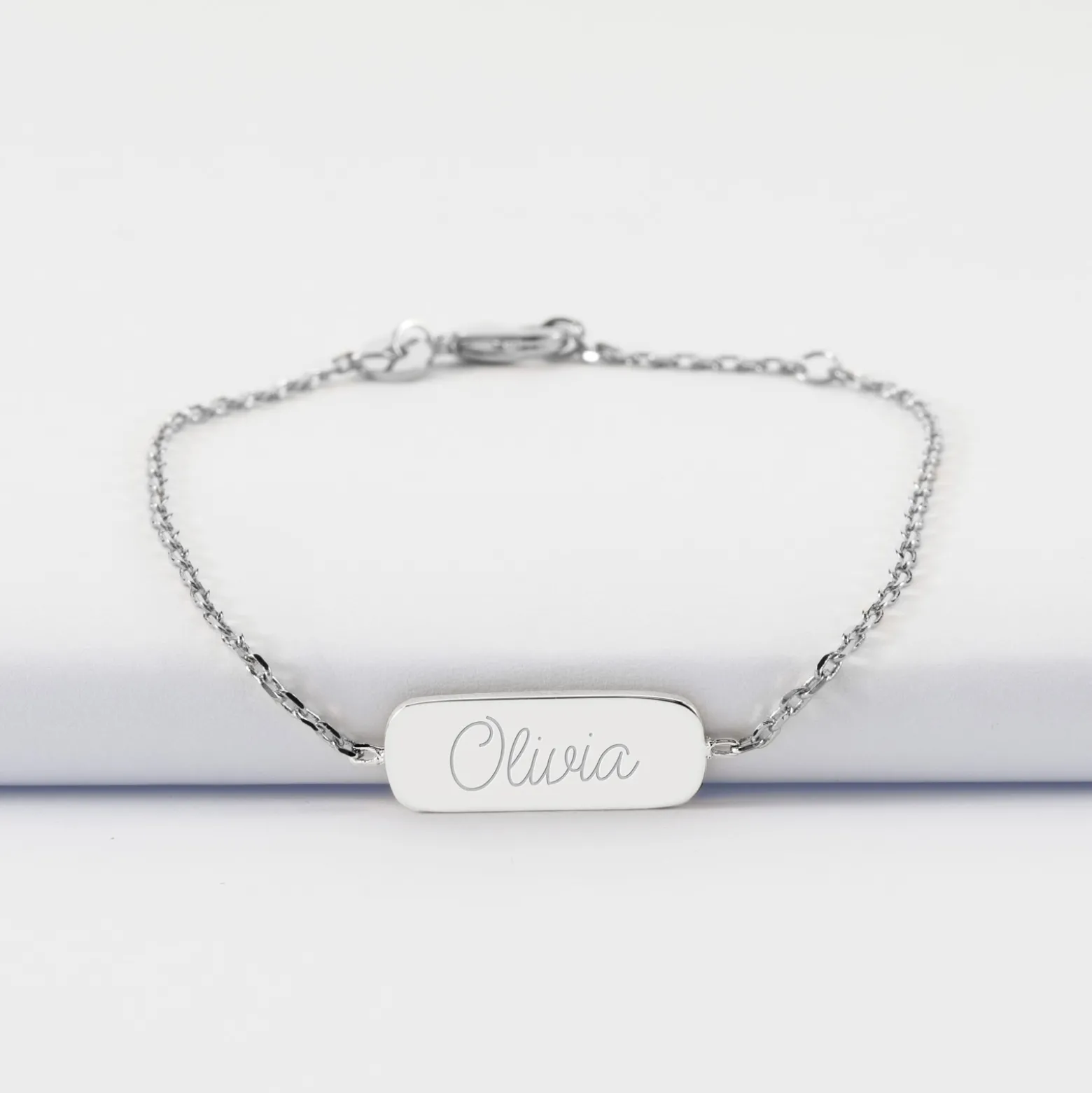 Bracelet chaine personnalisé médaille gravée argent plaque 20x8 mm