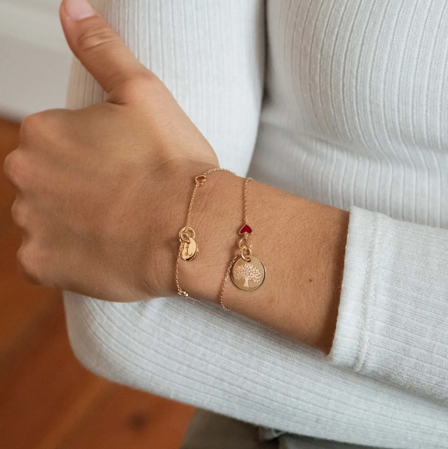 Bracelet chaîne coeur émail rouge personnalisé médaille gravée plaqué or 15 mm