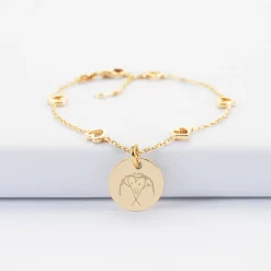 Bracelet chaîne coeurs ajourés personnalisé médaille gravée plaqué or 15 mm