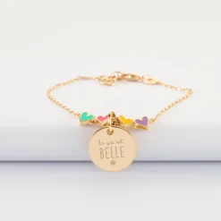 Bracelet chaîne enfant cœur email multicolore personnalisé médaille gravée plaqué or 15 mm