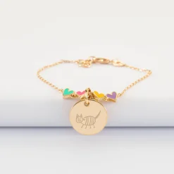Bracelet chaîne enfant cœur email multicolore personnalisé médaille gravée plaqué or 15 mm