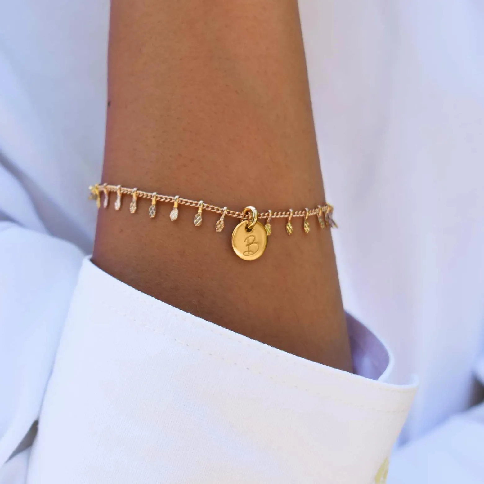 Bracelet chaîne pampilles personnalisé médaille gravée plaqué or 10 mm