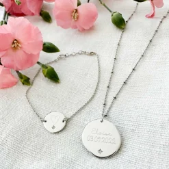 Bracelet chaîne personnalisé médaille scintillante gravée argent initiale 13 mm