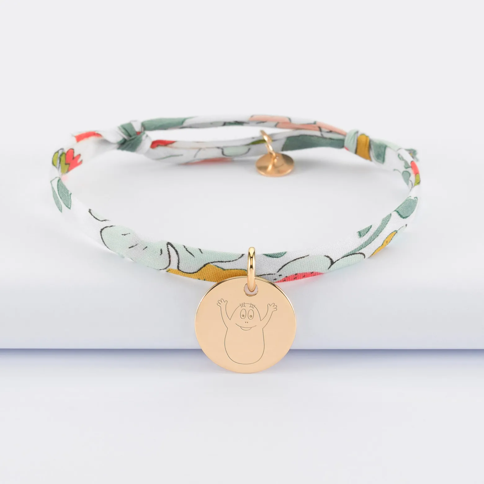 Bracelet enfant Liberty personnalisé médaille gravée plaqué or 15 mm - Happybulle x Barbapapa