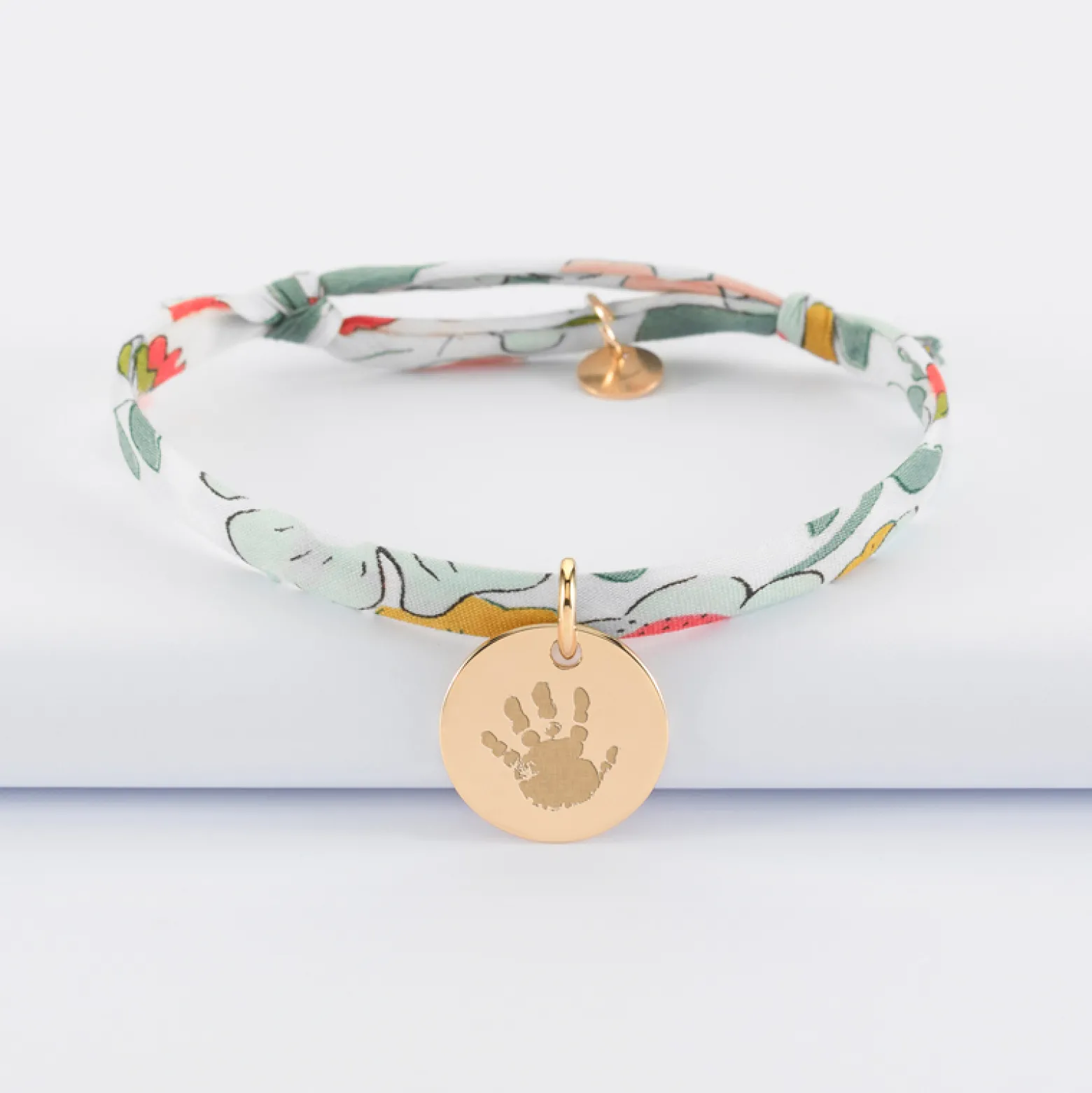 Bracelet enfant Liberty personnalisé médaille gravée plaqué or 15 mm - Nos petits imparfaits