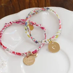 Bracelet enfant Liberty personnalisé médaille gravée plaqué or coeur estampillé 15 mm - HappyBulle x Atelier Wagram