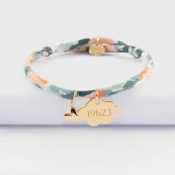 Bracelet enfant Liberty personnalisé médaille gravée plaqué or nuage 20x14 mm et breloque petit coeur bombé 7 mm - HappyBulle x Atelier Wagram