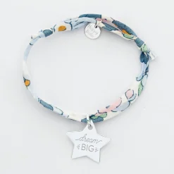 Bracelet enfant Liberty personnalisé prénom médaille gravée argent étoile 20x20 mm