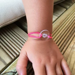 Bracelet enfant personnalisé médaille gravée acrylique ronde 2 trous 17 mm