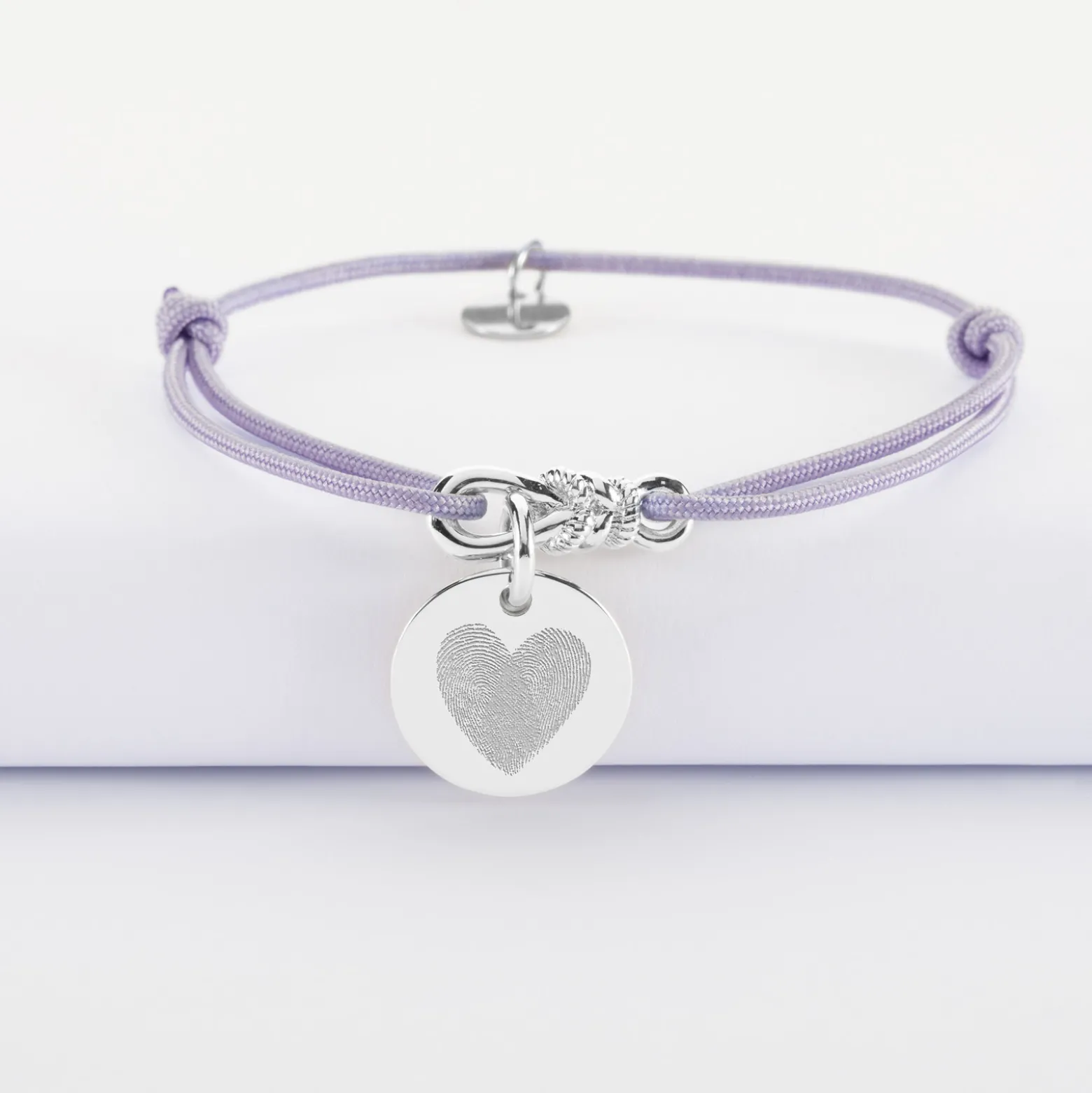 Bracelet enfant personnalisé cordon "Le lien" et médaille gravée argent 15 mm - HappyBulle x Lilylovesfashion