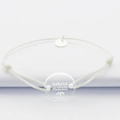 Bracelet enfant personnalisé cordon phosphorescent médaille gravée acrylique