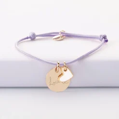 Bracelet enfant personnalisé médaille gravée plaqué or 15 mm et breloque coeur email 10 mm