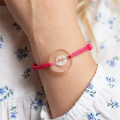 Bracelet enfant personnalisé "bisou" médaille gravée acrylique ronde 2 trous 17 mm