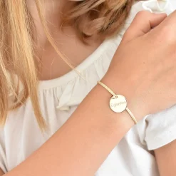 Bracelet enfant personnalisé cordon pailleté médaille gravée plaqué or 15 mm