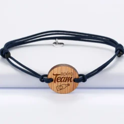 Bracelet EVG personnalisé cordon double médaille gravée bois ronde 2 trous 21 mm