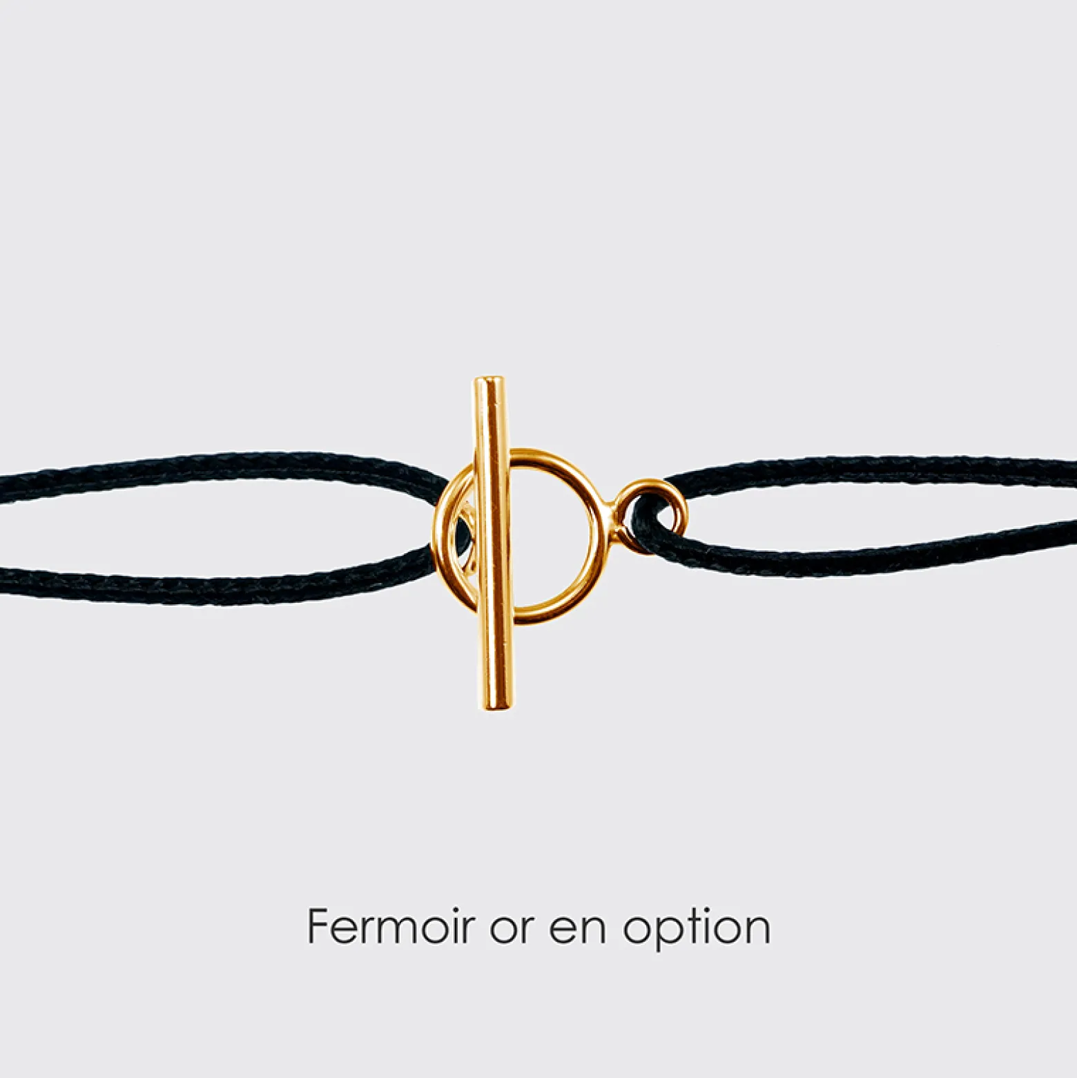 Bracelet EVJF personnalisé médaille gravée plaqué or dormeuse 15mm