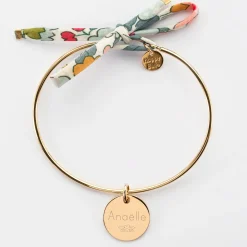 Bracelet EVJF personnalisé jonc plaqué or et cordon Liberty médaille gravée 15 mm