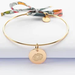 Bracelet EVJF personnalisé jonc plaqué or et cordon Liberty médaille gravée 15 mm