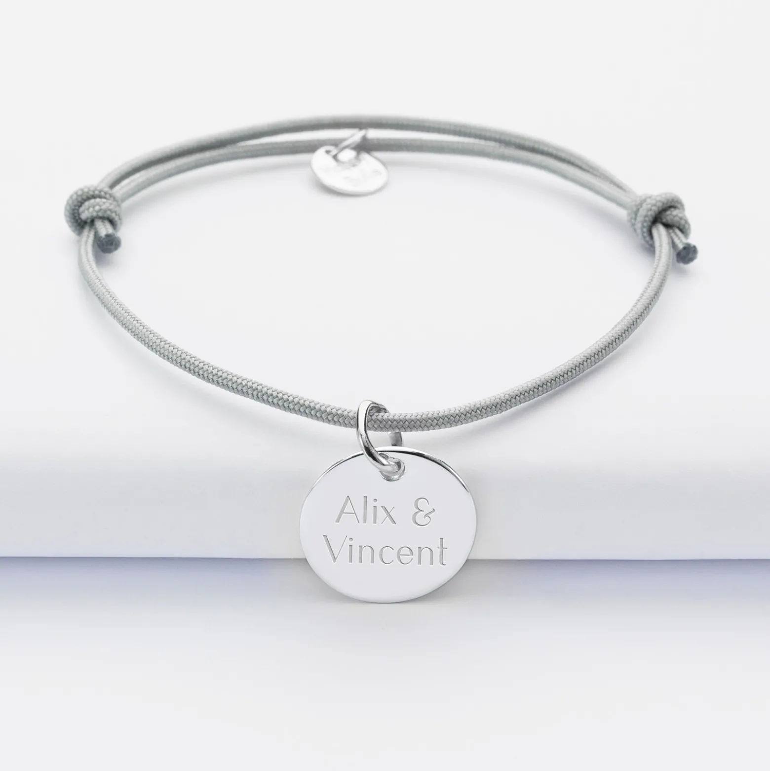 Bracelet EVJF personnalisé médaille gravée argent dormeuse 15mm