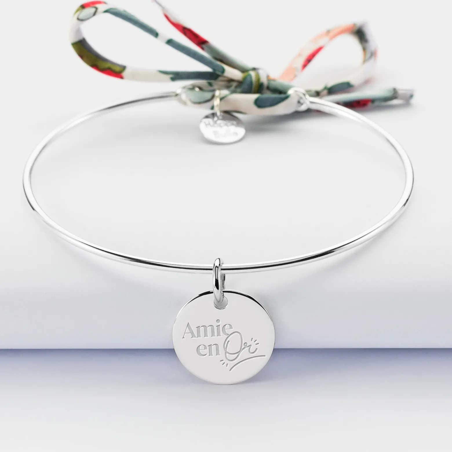 Bracelet Famille des mariés personnalisé jonc argent et cordon Liberty médaille gravée 15 mm
