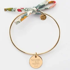 Bracelet Famille des mariés personnalisé jonc plaqué or et cordon Liberty médaille gravée 15 mm