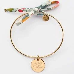 Bracelet Famille des mariés personnalisé jonc plaqué or et cordon Liberty médaille gravée 15 mm