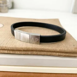 Bracelet homme personnalisé cuir fermoir gravé acier 11x11 mm