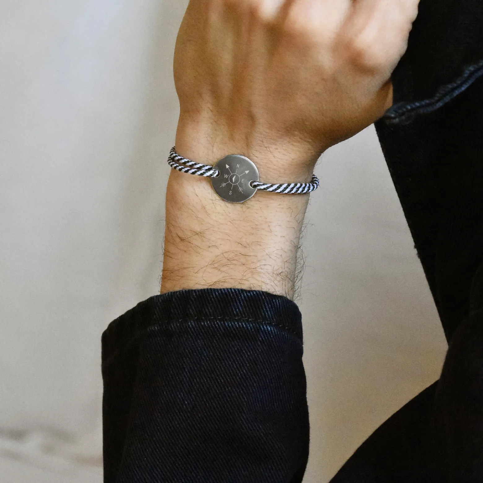 Bracelet homme personnalisé cordon marin tressé médaille gravée argent 2 trous 20 mm - Edition spéciale Marin