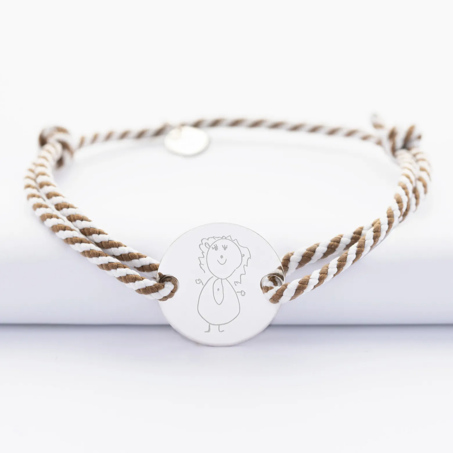 Bracelet homme personnalisé cordon marin tressé médaille gravée argent 2 trous 20 mm