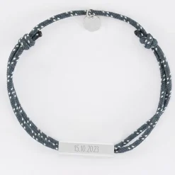 Bracelet homme personnalisé cordage marin double médaille gravée acier cube rectangulaire 25x5x5 mm