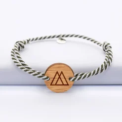 Bracelet homme personnalisé cordon marin tressé médaille gravée bois ronde 2 trous 21 mm