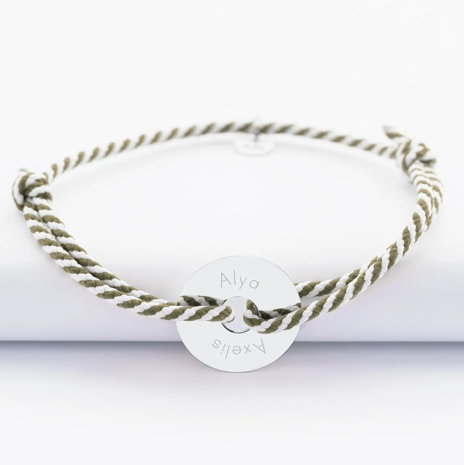 Bracelet homme personnalisé cordon tressé marin médaille gravée argent cible 20 mm