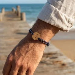 Bracelet homme personnalisé cordage marin simple médaille gravée bois ronde 2 trous 21 mm