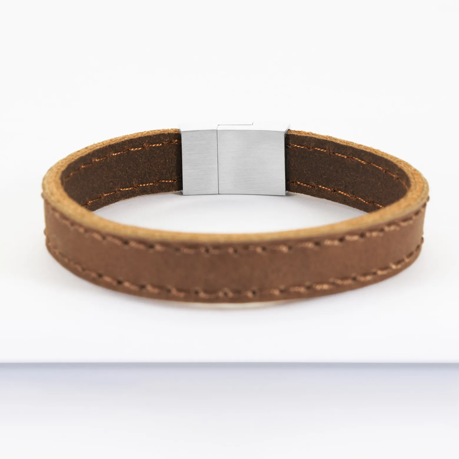 Bracelet homme personnalisé cuir fermoir gravé acier 15x15 mm