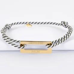 Bracelet homme personnalisé cordon tressé médaille gravée acier doré rectangle évidé 32x14 mm